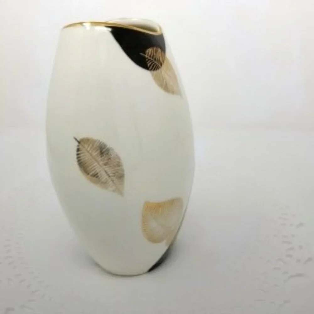 Winterling Bud Vase Gilded Leaves Vintage Porcelain 6 1/2